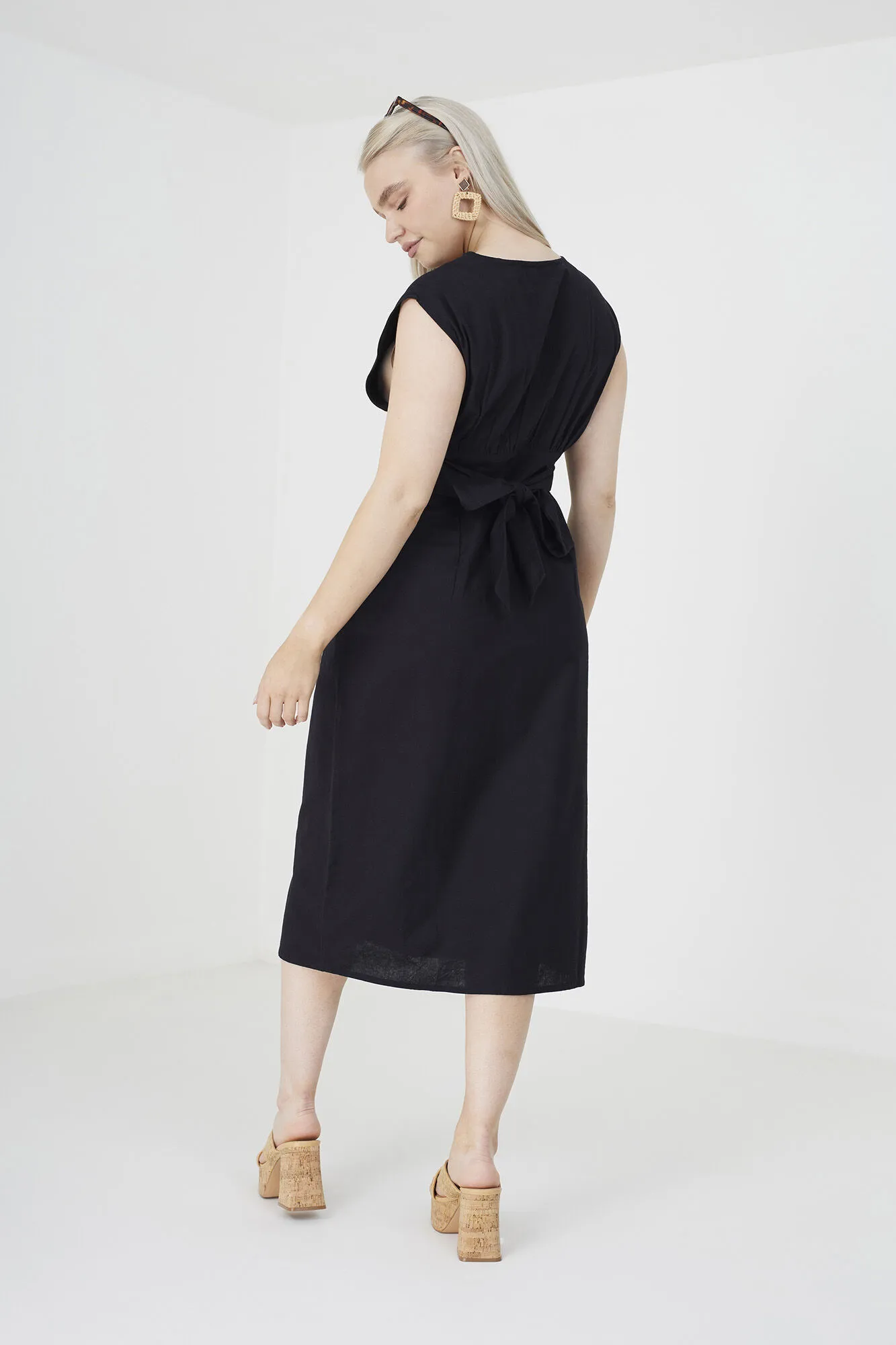 Brave Soul Vestido con lazo en espalda